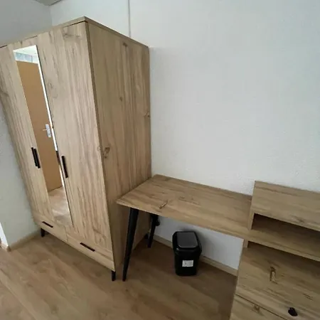 Era Singles Apartment *